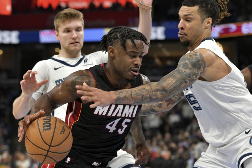 束了自己的 束了自己的